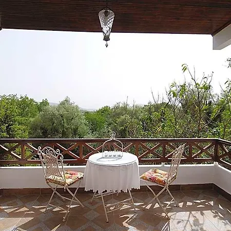 Beyaz Ev Agva - Adult Only +15 Hotell 3*